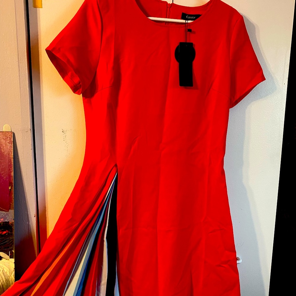 NWT Summer dress with peekaboo rainbow detail